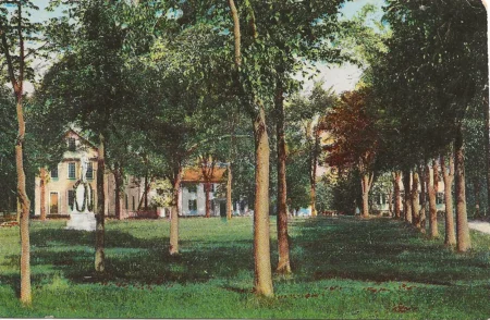 The Commons and Soldier Memorial